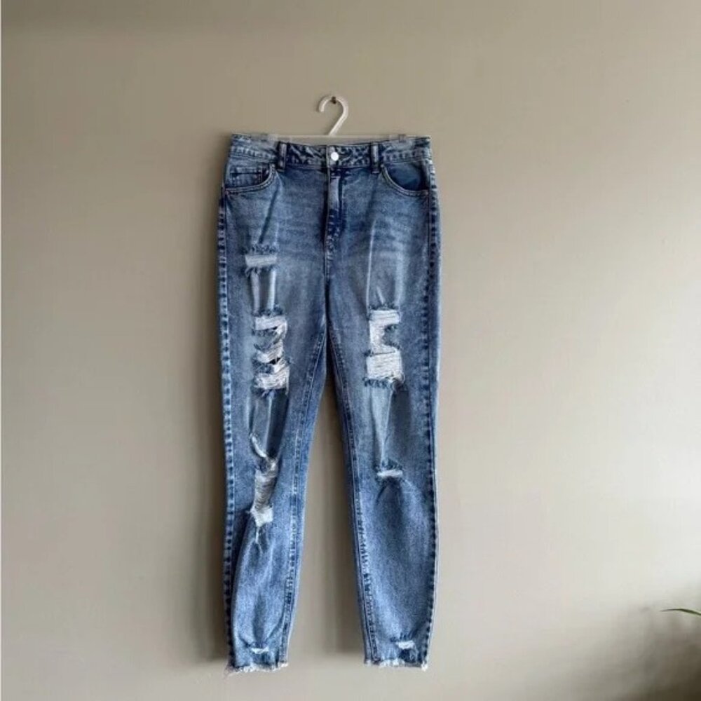 Tinseltown Blue Skinny Distressed Jeans